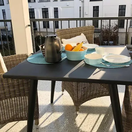 First White Pearl Apartman