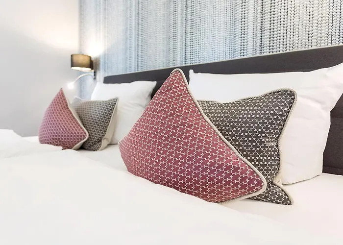 First White Pearl Apartman Sellin