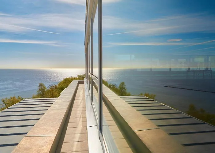 First White Pearl Apartman